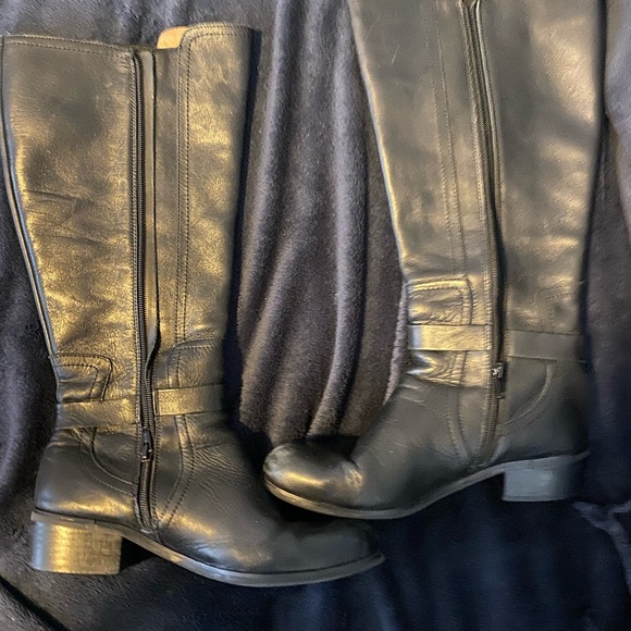 Corso Como Tall Riding Boots - Baylee Extended Calf. Black. Size 8. See photos. - Picture 5 of 8